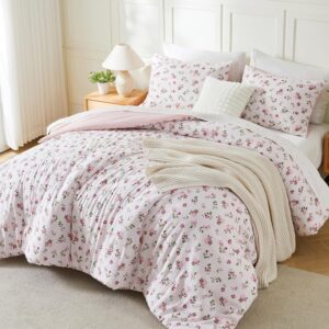 Four-Piece Floral Bedding Set